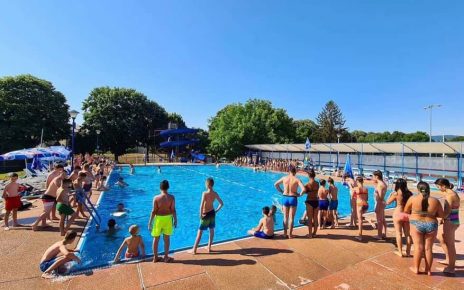 Школа пливања (фото: Спортски центар "Младост")