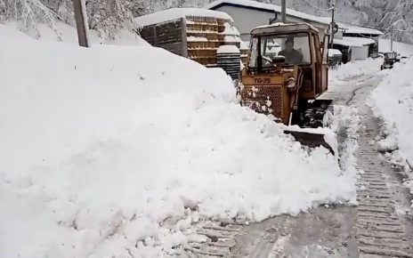 ЧИШЋЕЊЕ СНЕГА