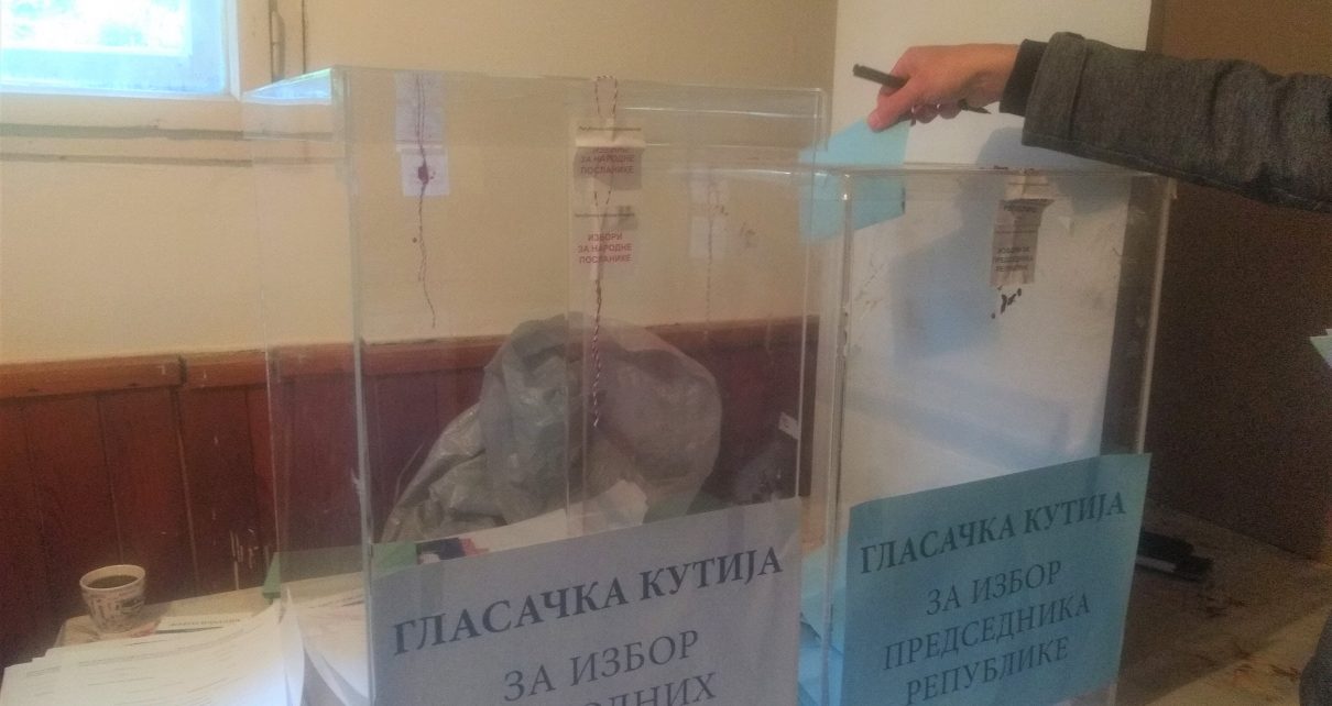 Гласање (фото: Ј. С.)