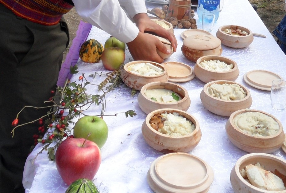 качамак зоца