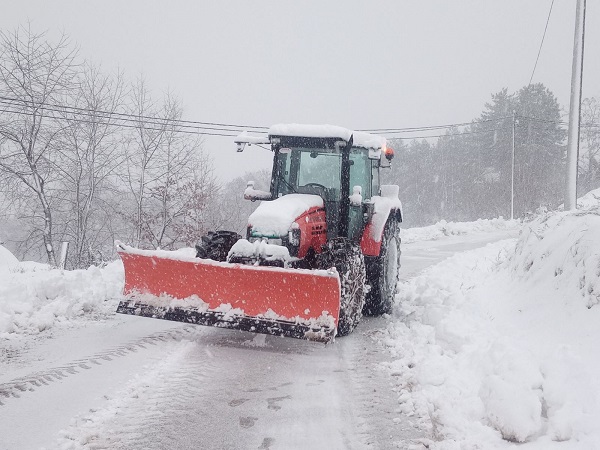 ЗИМСКА СЛУЖБА, СНЕГ