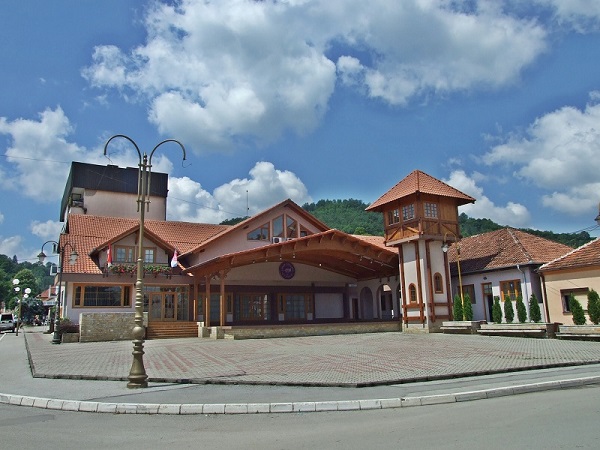 ЦЕНТАР ЗА КУЛТУРУ, ГУЧА