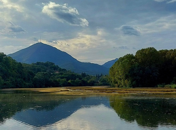 октобар, Фото: Милан Чакајац