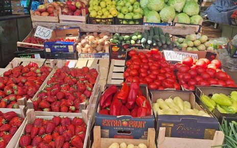 пијаца Фото: В. Ј.